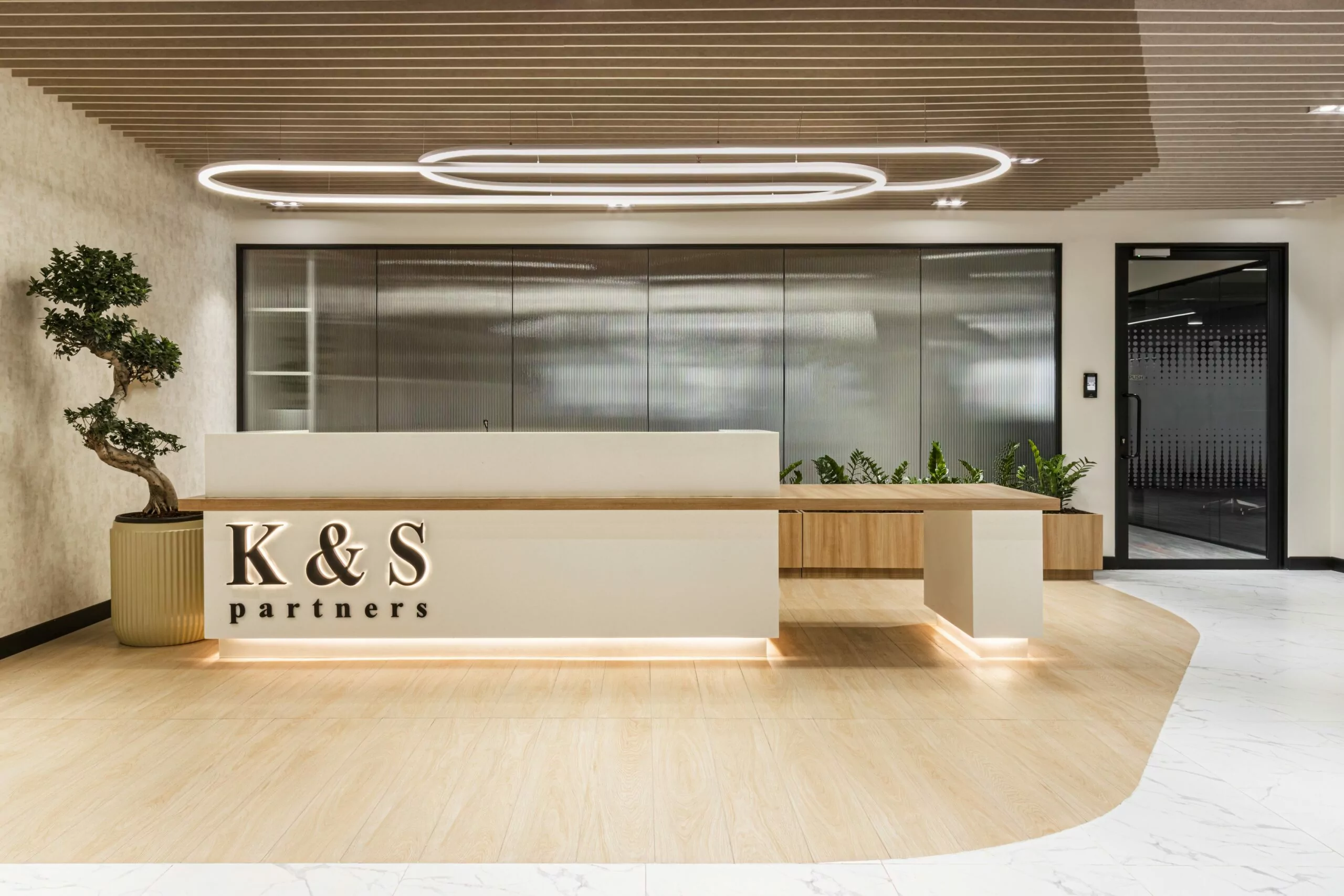 Reception area designed by design and build company Zyeta with presence in India, Singapore and Malaysia