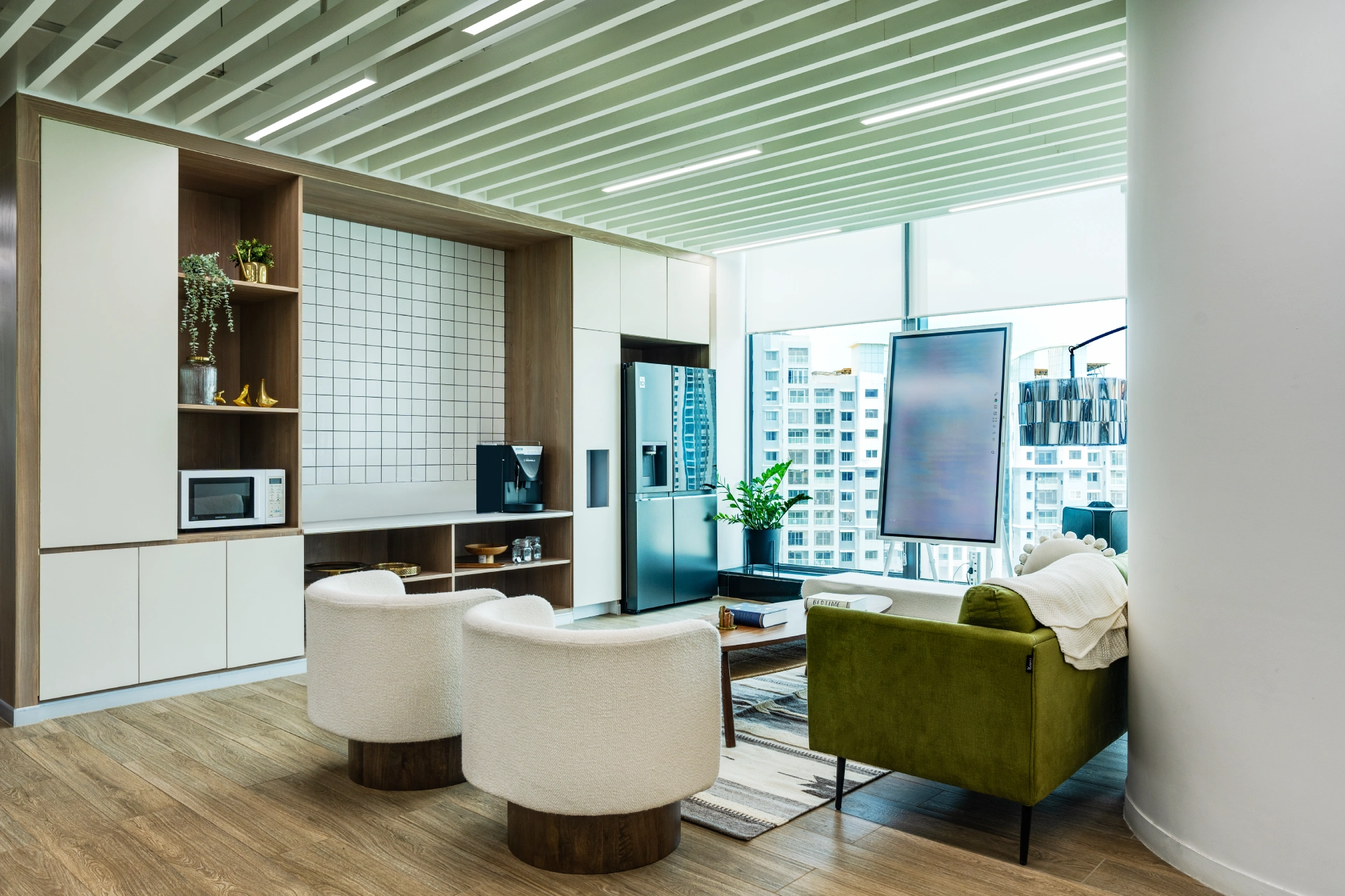 Minimalism workplace design in Singapore