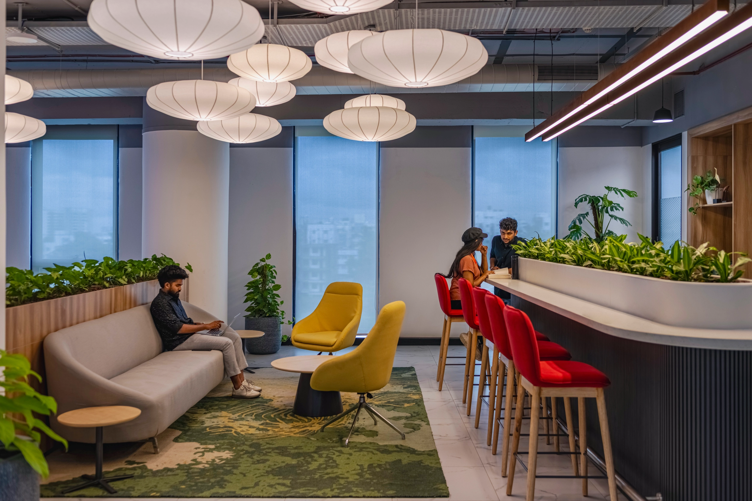 Office collaboration area design