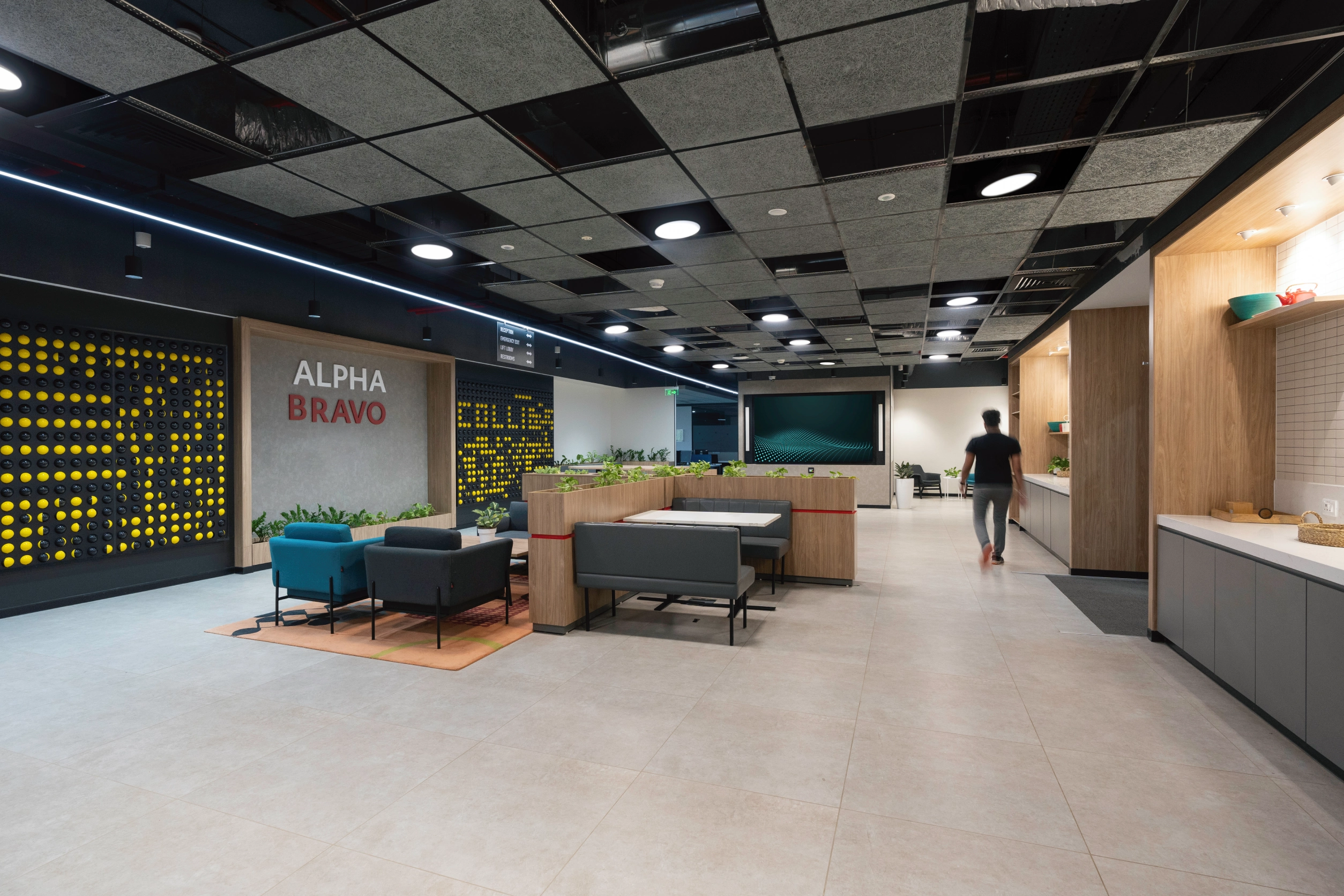 Workplace Design and Build for Aerospace Brand